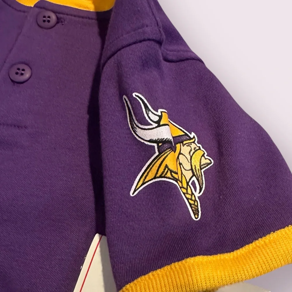 NWT Baby NFL Minnesota Vikings Football Bodysuit With Booties Sz 12 Mon